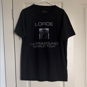 Lorde’s fans! 2025Ultrasound World Tour Unisex Medium Shirt. Brand New NOT Worn.